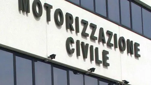Patenti in ritardo o saltate a Verona?