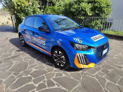 Peugeot 208 🚘💙
